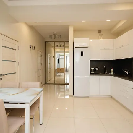 Sky House Main Street Διαμέρισμα *